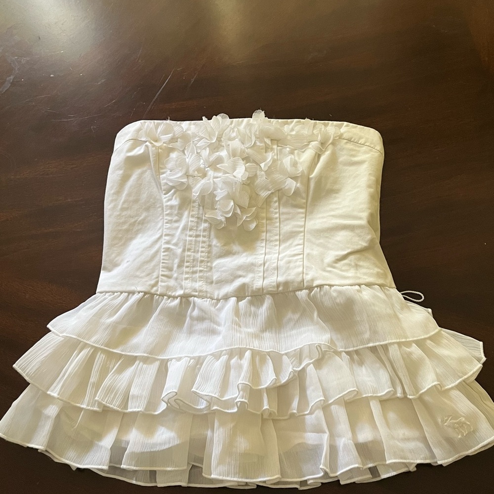abercrombie and fitch size large strapless top